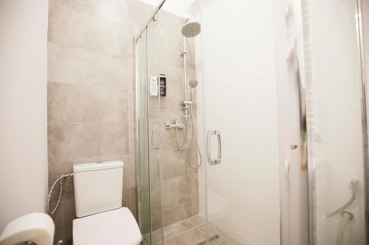 Ideal Studio بوخارست المظهر الخارجي الصورة