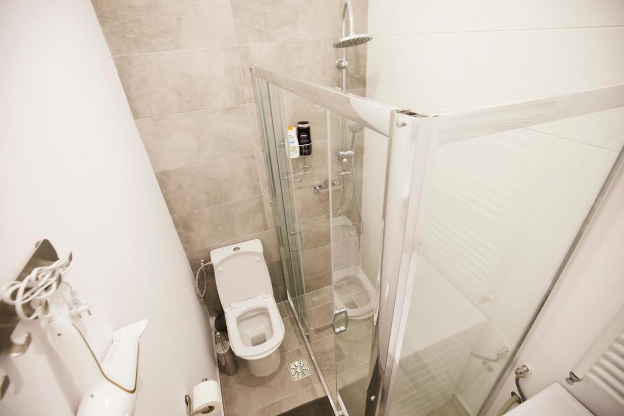 Ideal Studio بوخارست المظهر الخارجي الصورة
