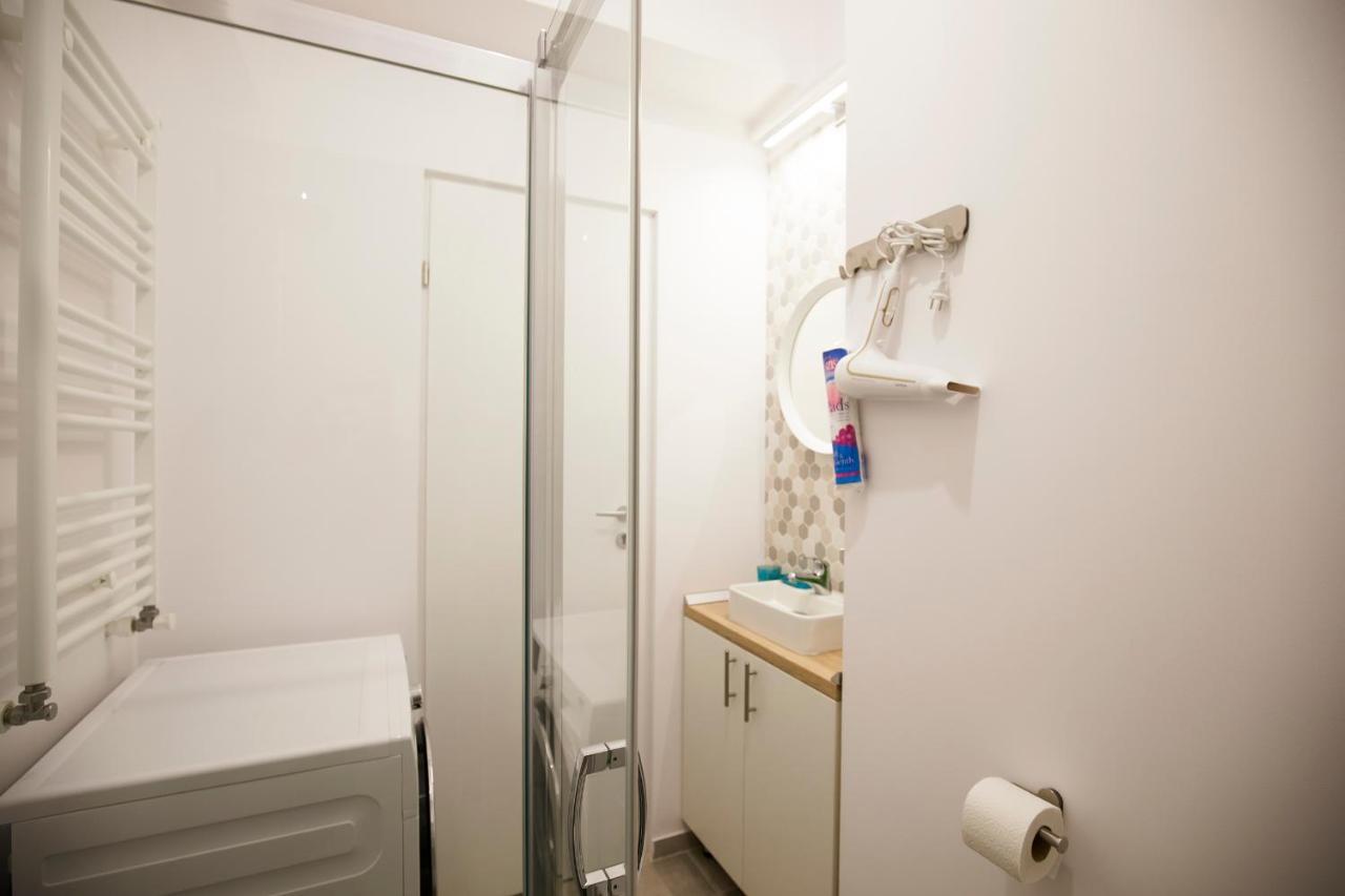 Ideal Studio بوخارست المظهر الخارجي الصورة